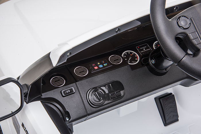 Kids Electric Ride On Land Rover Discovery 12v Single Seat - White - Image 42